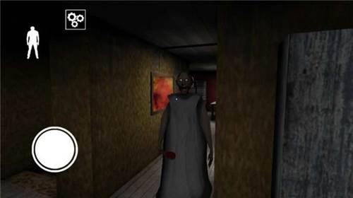 Granny3蜘蛛逃生技巧