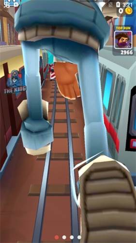 地铁跑酷巨人版宣传图