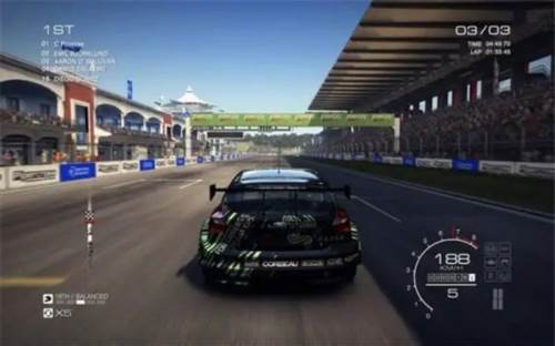 grid超级房车赛免费版宣传图