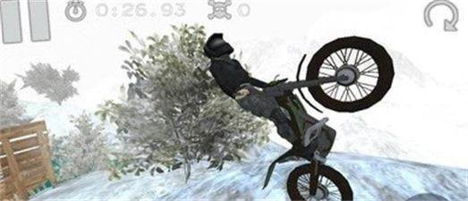 极地摩托大赛游戏特色