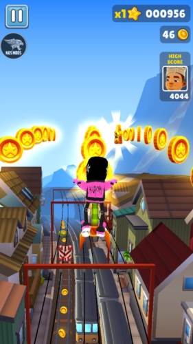 地铁跑酷明殇冰岛公益版本游戏截图1