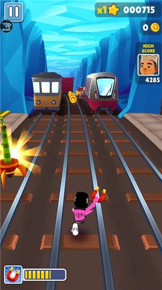 地铁跑酷明殇冰岛公益版本游戏截图5
