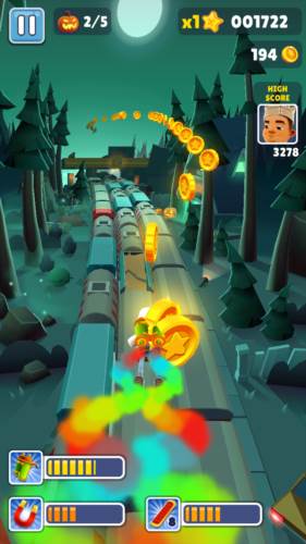 地铁跑酷鬼屋版游戏截图4